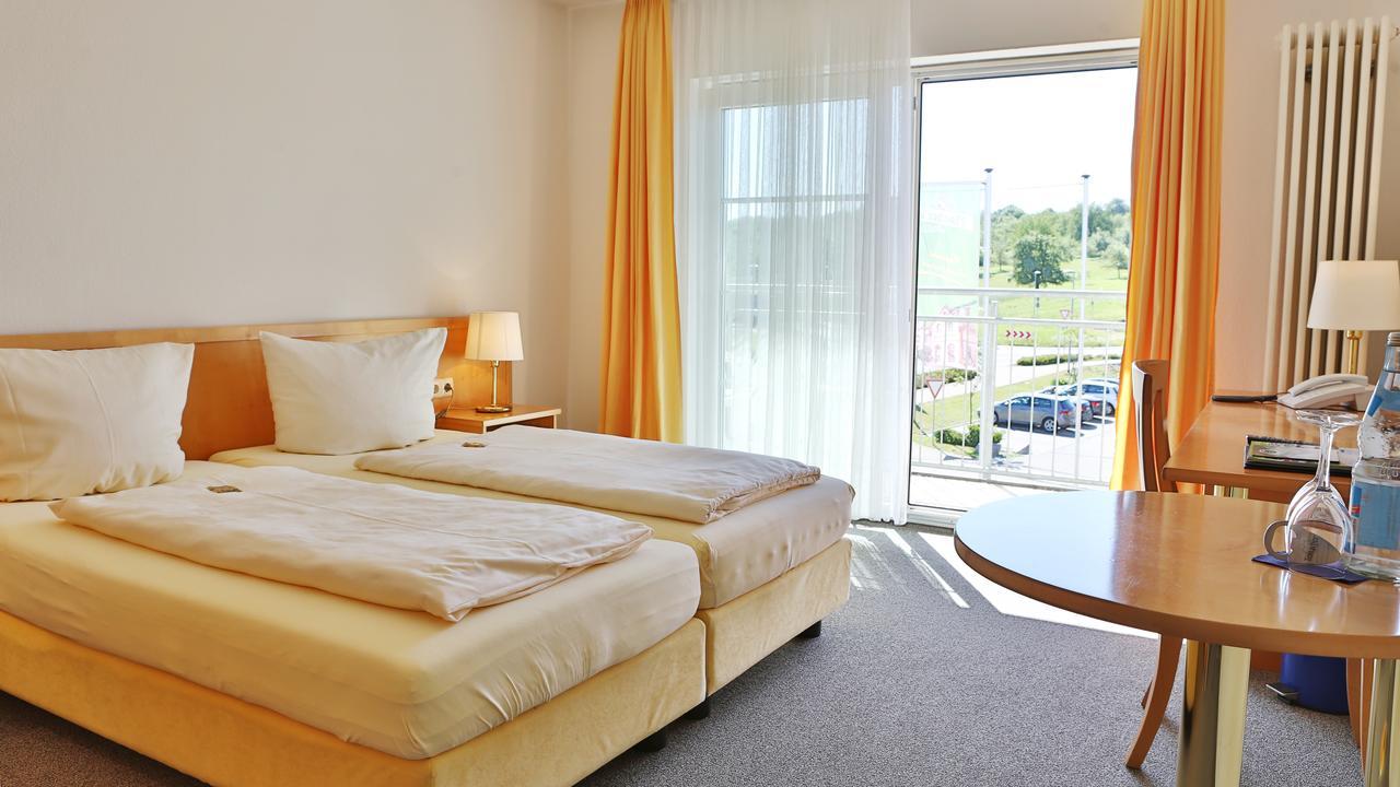 Hotel Alznauer Hof Gomaringen Exteriér fotografie