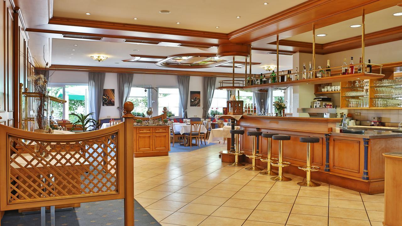 Hotel Alznauer Hof Gomaringen Exteriér fotografie
