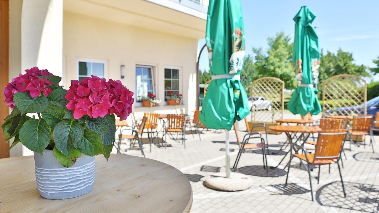 Hotel Alznauer Hof Gomaringen Exteriér fotografie